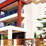 Supreme Hotel 3*