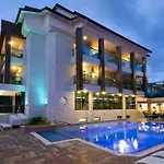 Hotel Supreme 3*