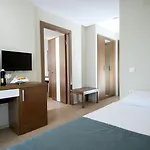 Hotel Supreme