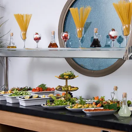 シュープリーム